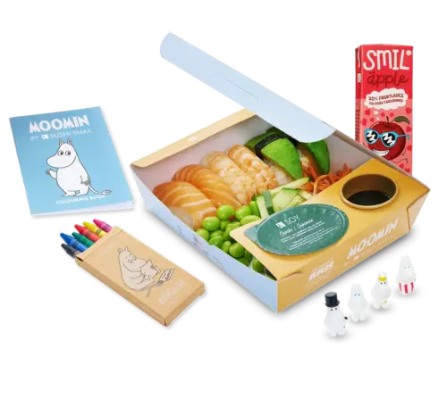 Yama Kids Sushi - barnmeny med sushi där du väljer bitarna själv. Yama Kids är en måltid anpassad för Sushi Yamas yngsta gäster med kreativt pyssel som introducerar barnen för mumintrollens magiska värld. Vi donerar även 5 kr till BRIS för varje såld Yama Kids, vårt sätt att bidra till en tryggare tillvaro med stöd för barn och ungdomar.
